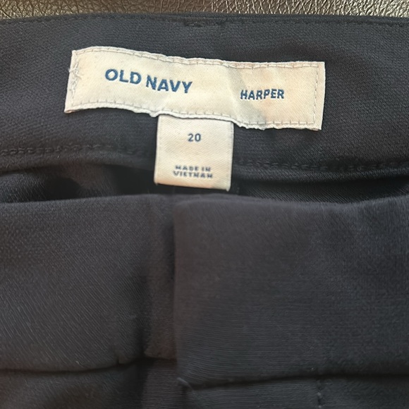 NWT Old Navy Navy Blue Harper Trousers with Four pockets and belt loops. Size 20 - Picture 7 of 8